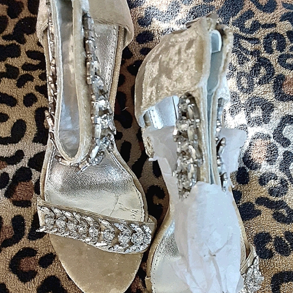 Sparkle Open.Toe Crush Velvet Sandal